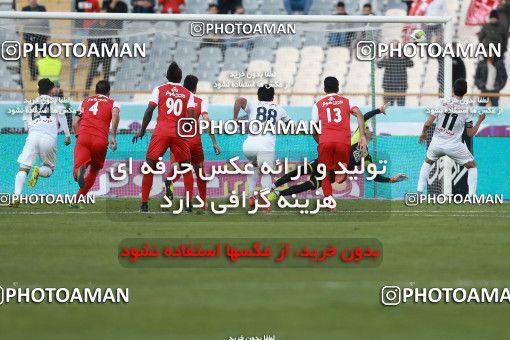 944064, Tehran, [*parameter:4*], لیگ برتر فوتبال ایران، Persian Gulf Cup، Week 14، First Leg، Persepolis 4 v 0 Zob Ahan Esfahan on 2017/12/01 at Azadi Stadium