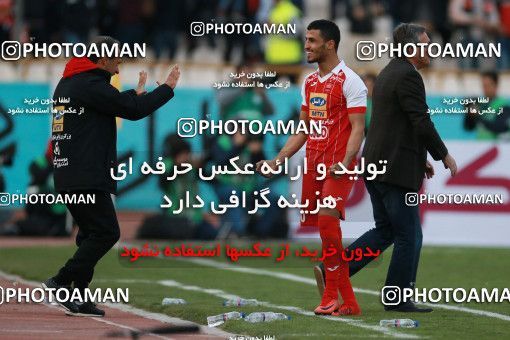 944205, Tehran, [*parameter:4*], لیگ برتر فوتبال ایران، Persian Gulf Cup، Week 14، First Leg، Persepolis 4 v 0 Zob Ahan Esfahan on 2017/12/01 at Azadi Stadium