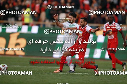 944103, Tehran, [*parameter:4*], لیگ برتر فوتبال ایران، Persian Gulf Cup، Week 14، First Leg، Persepolis 4 v 0 Zob Ahan Esfahan on 2017/12/01 at Azadi Stadium