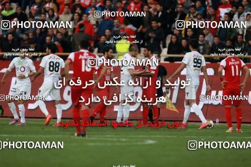 944162, Tehran, [*parameter:4*], لیگ برتر فوتبال ایران، Persian Gulf Cup، Week 14، First Leg، Persepolis 4 v 0 Zob Ahan Esfahan on 2017/12/01 at Azadi Stadium