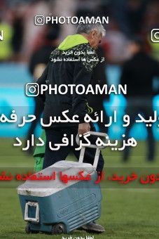944203, Tehran, [*parameter:4*], لیگ برتر فوتبال ایران، Persian Gulf Cup، Week 14، First Leg، Persepolis 4 v 0 Zob Ahan Esfahan on 2017/12/01 at Azadi Stadium