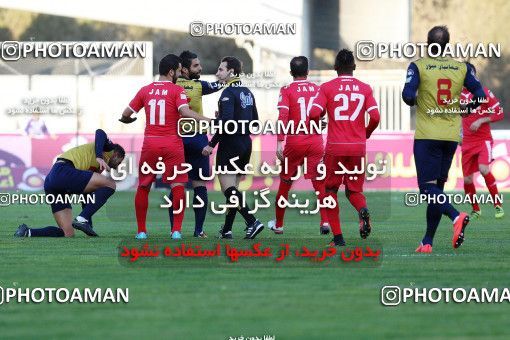 945279, Tehran, [*parameter:4*], لیگ برتر فوتبال ایران، Persian Gulf Cup، Week 14، First Leg، Naft Tehran 0 v 0 Pars Jonoubi Jam on 2017/12/01 at Takhti Stadium
