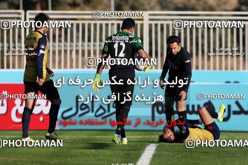 944756, Tehran, [*parameter:4*], لیگ برتر فوتبال ایران، Persian Gulf Cup، Week 14، First Leg، Naft Tehran 0 v 0 Pars Jonoubi Jam on 2017/12/01 at Takhti Stadium