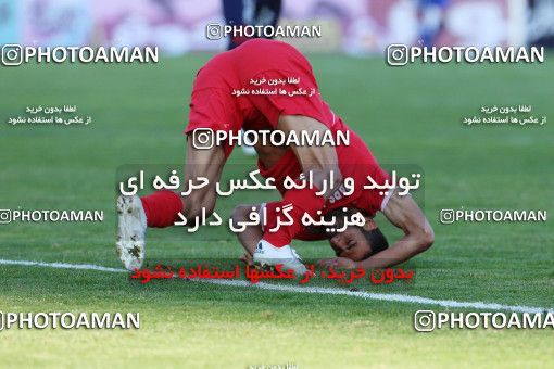 944587, Tehran, [*parameter:4*], لیگ برتر فوتبال ایران، Persian Gulf Cup، Week 14، First Leg، Naft Tehran 0 v 0 Pars Jonoubi Jam on 2017/12/01 at Takhti Stadium