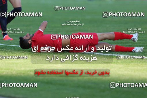 944685, Tehran, [*parameter:4*], لیگ برتر فوتبال ایران، Persian Gulf Cup، Week 14، First Leg، Naft Tehran 0 v 0 Pars Jonoubi Jam on 2017/12/01 at Takhti Stadium