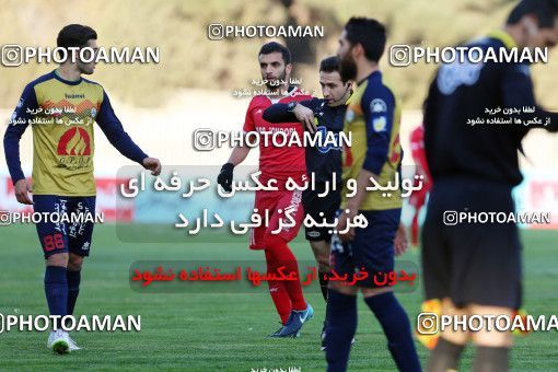 945393, Tehran, [*parameter:4*], لیگ برتر فوتبال ایران، Persian Gulf Cup، Week 14، First Leg، Naft Tehran 0 v 0 Pars Jonoubi Jam on 2017/12/01 at Takhti Stadium