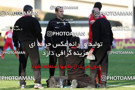 945150, Tehran, [*parameter:4*], لیگ برتر فوتبال ایران، Persian Gulf Cup، Week 14، First Leg، Naft Tehran 0 v 0 Pars Jonoubi Jam on 2017/12/01 at Takhti Stadium