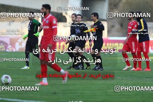 945342, Tehran, [*parameter:4*], لیگ برتر فوتبال ایران، Persian Gulf Cup، Week 14، First Leg، Naft Tehran 0 v 0 Pars Jonoubi Jam on 2017/12/01 at Takhti Stadium
