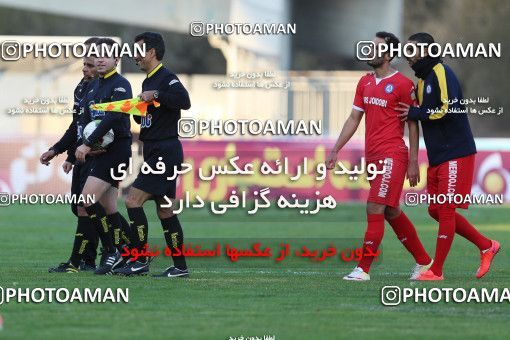 944583, Tehran, [*parameter:4*], لیگ برتر فوتبال ایران، Persian Gulf Cup، Week 14، First Leg، Naft Tehran 0 v 0 Pars Jonoubi Jam on 2017/12/01 at Takhti Stadium