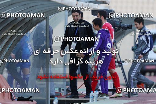 944759, Tehran, [*parameter:4*], لیگ برتر فوتبال ایران، Persian Gulf Cup، Week 14، First Leg، Naft Tehran 0 v 0 Pars Jonoubi Jam on 2017/12/01 at Takhti Stadium