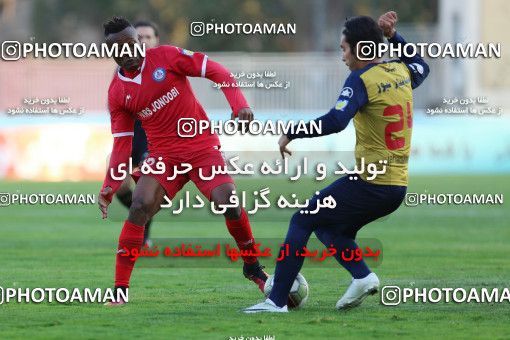 944664, Tehran, [*parameter:4*], لیگ برتر فوتبال ایران، Persian Gulf Cup، Week 14، First Leg، Naft Tehran 0 v 0 Pars Jonoubi Jam on 2017/12/01 at Takhti Stadium