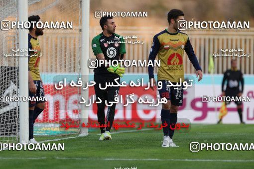 944593, Tehran, [*parameter:4*], لیگ برتر فوتبال ایران، Persian Gulf Cup، Week 14، First Leg، Naft Tehran 0 v 0 Pars Jonoubi Jam on 2017/12/01 at Takhti Stadium
