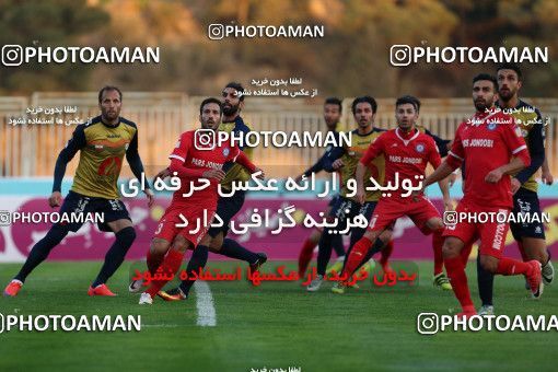 944688, Tehran, [*parameter:4*], لیگ برتر فوتبال ایران، Persian Gulf Cup، Week 14، First Leg، Naft Tehran 0 v 0 Pars Jonoubi Jam on 2017/12/01 at Takhti Stadium