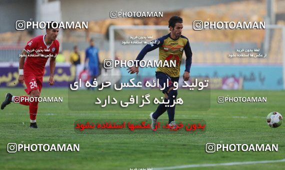 945268, Tehran, [*parameter:4*], لیگ برتر فوتبال ایران، Persian Gulf Cup، Week 14، First Leg، Naft Tehran 0 v 0 Pars Jonoubi Jam on 2017/12/01 at Takhti Stadium