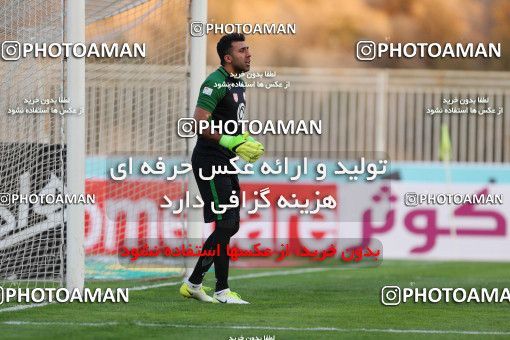 944779, Tehran, [*parameter:4*], لیگ برتر فوتبال ایران، Persian Gulf Cup، Week 14، First Leg، Naft Tehran 0 v 0 Pars Jonoubi Jam on 2017/12/01 at Takhti Stadium