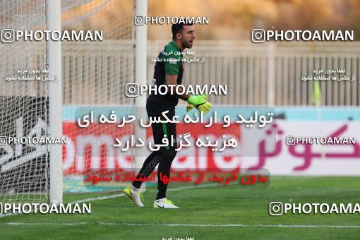 944835, Tehran, [*parameter:4*], لیگ برتر فوتبال ایران، Persian Gulf Cup، Week 14، First Leg، Naft Tehran 0 v 0 Pars Jonoubi Jam on 2017/12/01 at Takhti Stadium