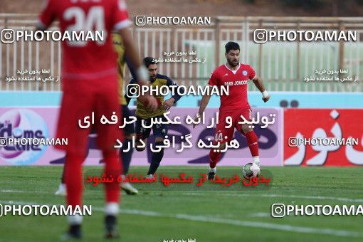 944604, Tehran, [*parameter:4*], لیگ برتر فوتبال ایران، Persian Gulf Cup، Week 14، First Leg، Naft Tehran 0 v 0 Pars Jonoubi Jam on 2017/12/01 at Takhti Stadium