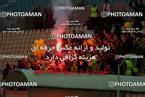 944752, لیگ برتر فوتبال ایران، Persian Gulf Cup، Week 14، First Leg، 2017/12/01، Tehran، Takhti Stadium، Naft Tehran 0 - 0 Pars Jonoubi Jam