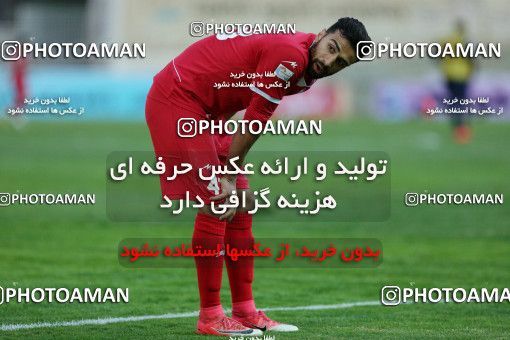 944849, Tehran, [*parameter:4*], لیگ برتر فوتبال ایران، Persian Gulf Cup، Week 14، First Leg، Naft Tehran 0 v 0 Pars Jonoubi Jam on 2017/12/01 at Takhti Stadium