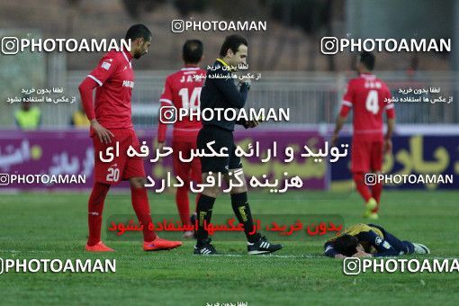944658, Tehran, [*parameter:4*], لیگ برتر فوتبال ایران، Persian Gulf Cup، Week 14، First Leg، Naft Tehran 0 v 0 Pars Jonoubi Jam on 2017/12/01 at Takhti Stadium