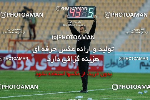 944956, Tehran, [*parameter:4*], لیگ برتر فوتبال ایران، Persian Gulf Cup، Week 14، First Leg، Naft Tehran 0 v 0 Pars Jonoubi Jam on 2017/12/01 at Takhti Stadium