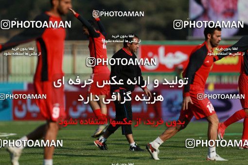 959241, Tehran, [*parameter:4*], لیگ برتر فوتبال ایران، Persian Gulf Cup، Week 14، First Leg، Naft Tehran 0 v 0 Pars Jonoubi Jam on 2017/12/01 at Takhti Stadium