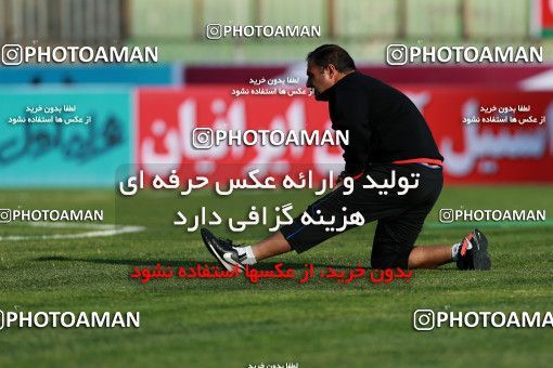 958746, Tehran, [*parameter:4*], لیگ برتر فوتبال ایران، Persian Gulf Cup، Week 14، First Leg، Naft Tehran 0 v 0 Pars Jonoubi Jam on 2017/12/01 at Takhti Stadium