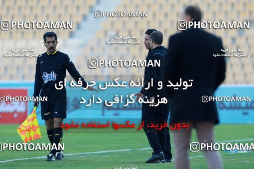 959024, Tehran, [*parameter:4*], لیگ برتر فوتبال ایران، Persian Gulf Cup، Week 14، First Leg، Naft Tehran 0 v 0 Pars Jonoubi Jam on 2017/12/01 at Takhti Stadium