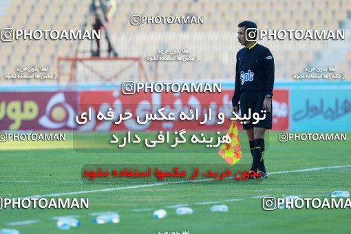 959262, Tehran, [*parameter:4*], لیگ برتر فوتبال ایران، Persian Gulf Cup، Week 14، First Leg، Naft Tehran 0 v 0 Pars Jonoubi Jam on 2017/12/01 at Takhti Stadium