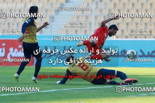 958573, Tehran, [*parameter:4*], لیگ برتر فوتبال ایران، Persian Gulf Cup، Week 14، First Leg، Naft Tehran 0 v 0 Pars Jonoubi Jam on 2017/12/01 at Takhti Stadium
