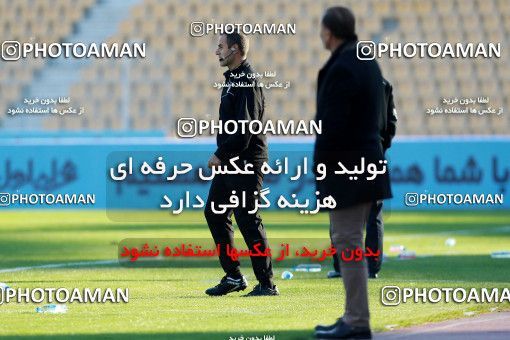 958571, Tehran, [*parameter:4*], لیگ برتر فوتبال ایران، Persian Gulf Cup، Week 14، First Leg، Naft Tehran 0 v 0 Pars Jonoubi Jam on 2017/12/01 at Takhti Stadium