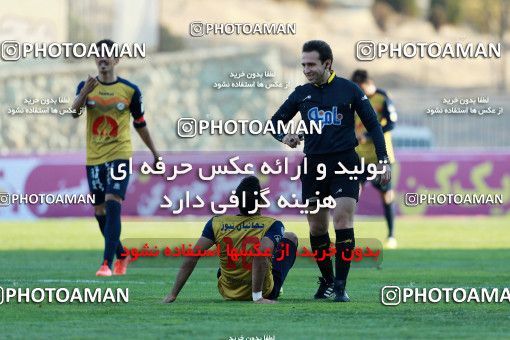 959012, Tehran, [*parameter:4*], لیگ برتر فوتبال ایران، Persian Gulf Cup، Week 14، First Leg، Naft Tehran 0 v 0 Pars Jonoubi Jam on 2017/12/01 at Takhti Stadium