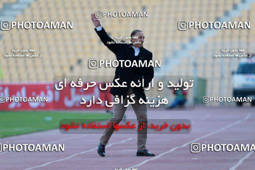 959167, Tehran, [*parameter:4*], لیگ برتر فوتبال ایران، Persian Gulf Cup، Week 14، First Leg، Naft Tehran 0 v 0 Pars Jonoubi Jam on 2017/12/01 at Takhti Stadium