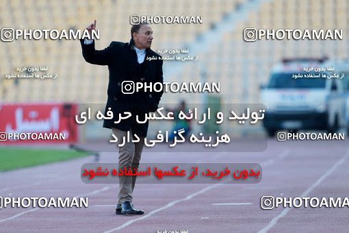 958566, Tehran, [*parameter:4*], لیگ برتر فوتبال ایران، Persian Gulf Cup، Week 14، First Leg، Naft Tehran 0 v 0 Pars Jonoubi Jam on 2017/12/01 at Takhti Stadium