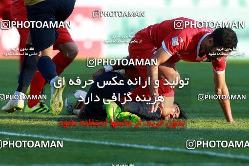 958809, Tehran, [*parameter:4*], لیگ برتر فوتبال ایران، Persian Gulf Cup، Week 14، First Leg، Naft Tehran 0 v 0 Pars Jonoubi Jam on 2017/12/01 at Takhti Stadium