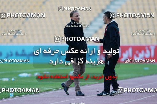 959205, Tehran, [*parameter:4*], لیگ برتر فوتبال ایران، Persian Gulf Cup، Week 14، First Leg، Naft Tehran 0 v 0 Pars Jonoubi Jam on 2017/12/01 at Takhti Stadium