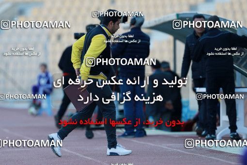 959143, Tehran, [*parameter:4*], لیگ برتر فوتبال ایران، Persian Gulf Cup، Week 14، First Leg، Naft Tehran 0 v 0 Pars Jonoubi Jam on 2017/12/01 at Takhti Stadium