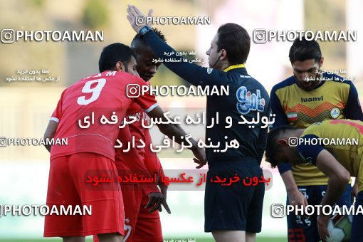 958797, Tehran, [*parameter:4*], لیگ برتر فوتبال ایران، Persian Gulf Cup، Week 14، First Leg، Naft Tehran 0 v 0 Pars Jonoubi Jam on 2017/12/01 at Takhti Stadium