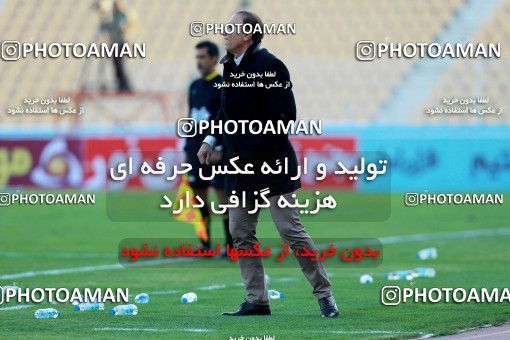 958877, Tehran, [*parameter:4*], لیگ برتر فوتبال ایران، Persian Gulf Cup، Week 14، First Leg، Naft Tehran 0 v 0 Pars Jonoubi Jam on 2017/12/01 at Takhti Stadium