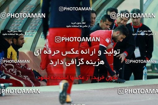 959129, Tehran, [*parameter:4*], لیگ برتر فوتبال ایران، Persian Gulf Cup، Week 14، First Leg، Naft Tehran 0 v 0 Pars Jonoubi Jam on 2017/12/01 at Takhti Stadium