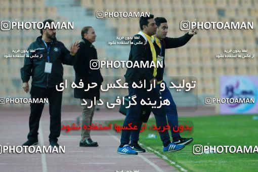 958839, Tehran, [*parameter:4*], لیگ برتر فوتبال ایران، Persian Gulf Cup، Week 14، First Leg، Naft Tehran 0 v 0 Pars Jonoubi Jam on 2017/12/01 at Takhti Stadium