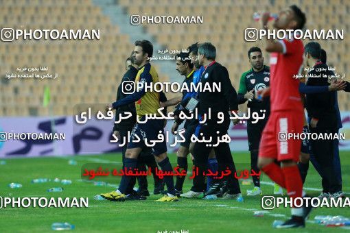 959264, Tehran, [*parameter:4*], لیگ برتر فوتبال ایران، Persian Gulf Cup، Week 14، First Leg، Naft Tehran 0 v 0 Pars Jonoubi Jam on 2017/12/01 at Takhti Stadium