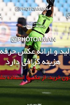 944364, Isfahan, [*parameter:4*], لیگ برتر فوتبال ایران، Persian Gulf Cup، Week 14، First Leg، Sepahan 1 v 1 Esteghlal Khouzestan on 2017/11/30 at Naghsh-e Jahan Stadium