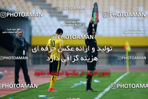 944471, Isfahan, [*parameter:4*], لیگ برتر فوتبال ایران، Persian Gulf Cup، Week 14، First Leg، Sepahan 1 v 1 Esteghlal Khouzestan on 2017/11/30 at Naghsh-e Jahan Stadium