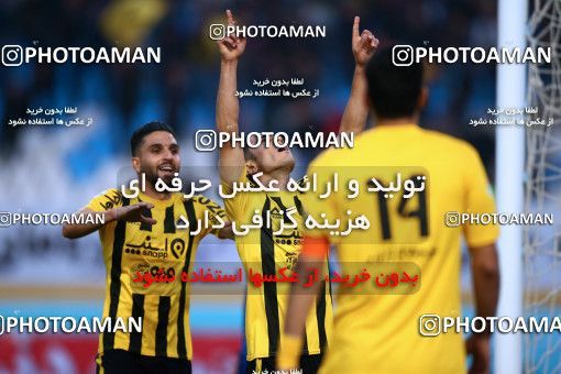 944554, Isfahan, [*parameter:4*], لیگ برتر فوتبال ایران، Persian Gulf Cup، Week 14، First Leg، Sepahan 1 v 1 Esteghlal Khouzestan on 2017/11/30 at Naghsh-e Jahan Stadium