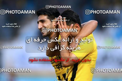 944494, Isfahan, [*parameter:4*], لیگ برتر فوتبال ایران، Persian Gulf Cup، Week 14، First Leg، Sepahan 1 v 1 Esteghlal Khouzestan on 2017/11/30 at Naghsh-e Jahan Stadium
