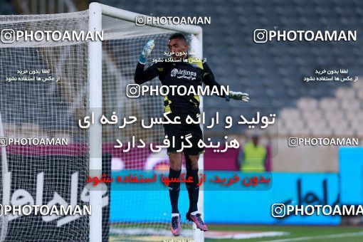 946468, Tehran, [*parameter:4*], لیگ برتر فوتبال ایران، Persian Gulf Cup، Week 13، First Leg، Esteghlal 2 v 0 Gostaresh Foulad Tabriz on 2017/11/25 at Azadi Stadium