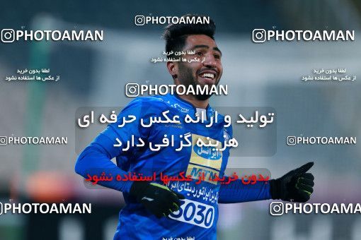 946480, Tehran, [*parameter:4*], لیگ برتر فوتبال ایران، Persian Gulf Cup، Week 13، First Leg، Esteghlal 2 v 0 Gostaresh Foulad Tabriz on 2017/11/25 at Azadi Stadium
