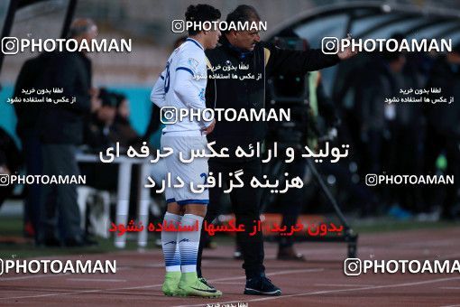 952322, Tehran, [*parameter:4*], لیگ برتر فوتبال ایران، Persian Gulf Cup، Week 13، First Leg، Esteghlal 2 v 0 Gostaresh Foulad Tabriz on 2017/11/25 at Azadi Stadium