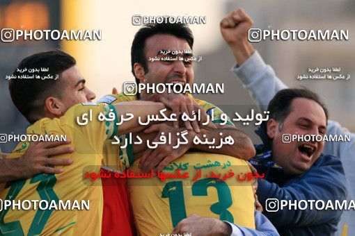 947957, Abadan, [*parameter:4*], لیگ برتر فوتبال ایران، Persian Gulf Cup، Week 13، First Leg، Sanat Naft Abadan 3 v 2 Sepahan on 2017/11/24 at Takhti Stadium Abadan